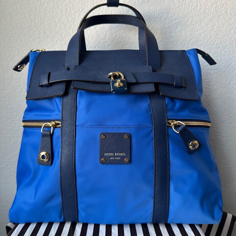 NEW Henri Bendel Jetsetter and wallet - Picture 2 of 7